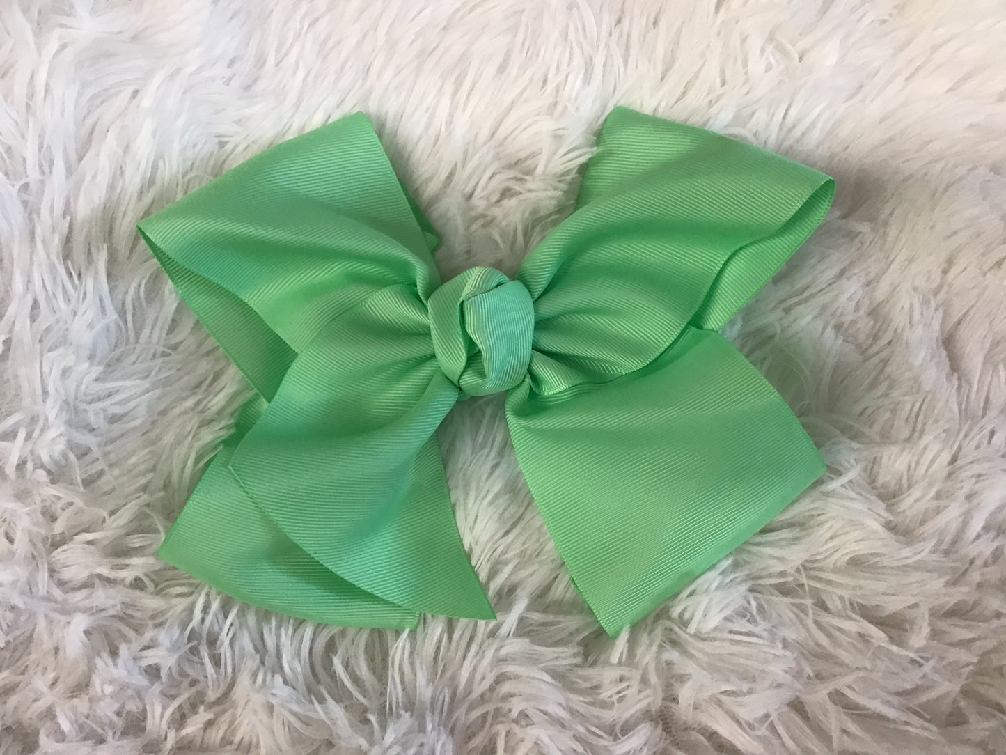 Large Mint Bow