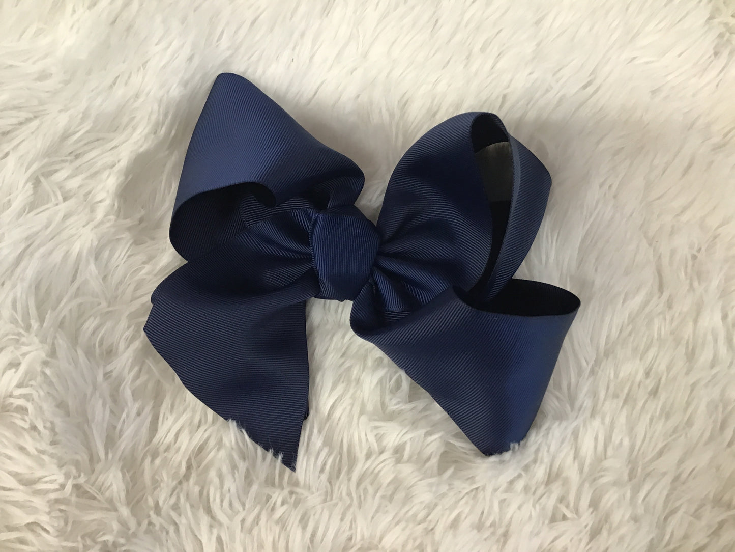 Large Navy Bow